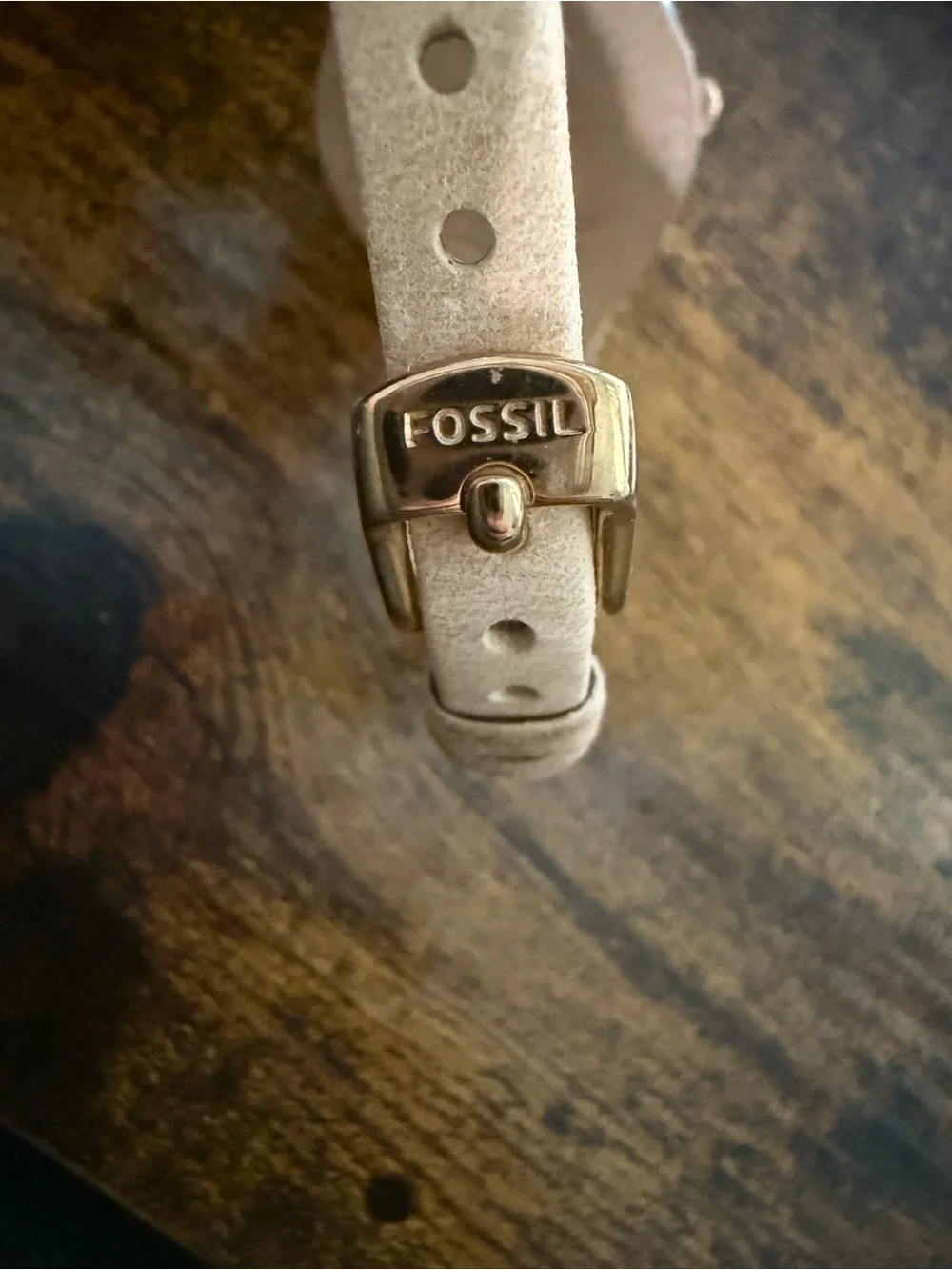 Fossil Women’s Cream Leather Strap Gold Watch
